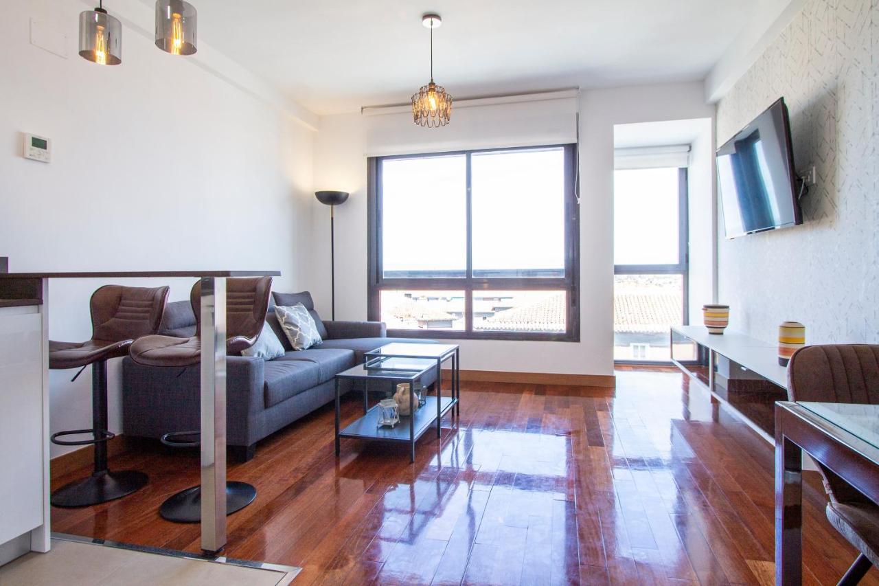 Apartamentos Castilla Luz Business Мадрид Екстер'єр фото