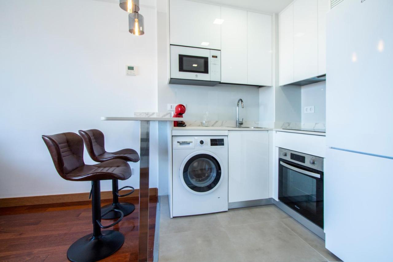 Apartamentos Castilla Luz Business Мадрид Екстер'єр фото