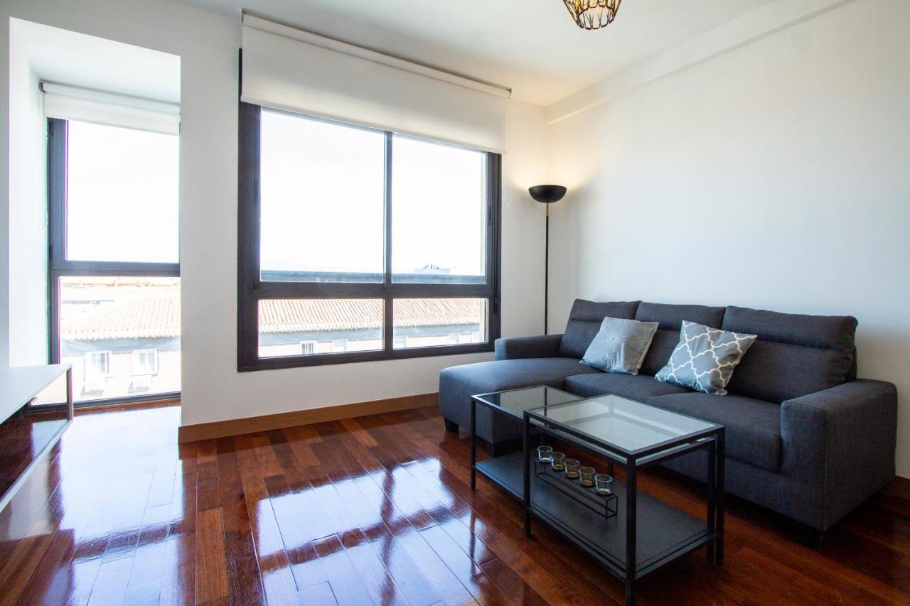Apartamentos Castilla Luz Business Мадрид Екстер'єр фото